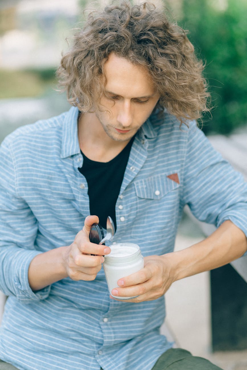 The Art of Mindful Eating: How to Cultivate a Healthier Relationship with Food